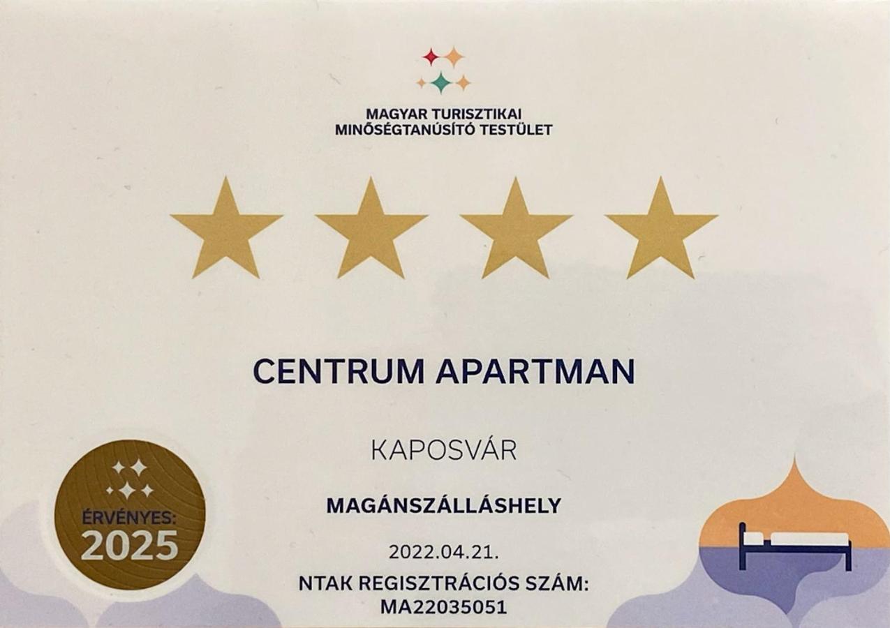 Centrum Apartman คาโปชวาร์ ภายนอก รูปภาพ