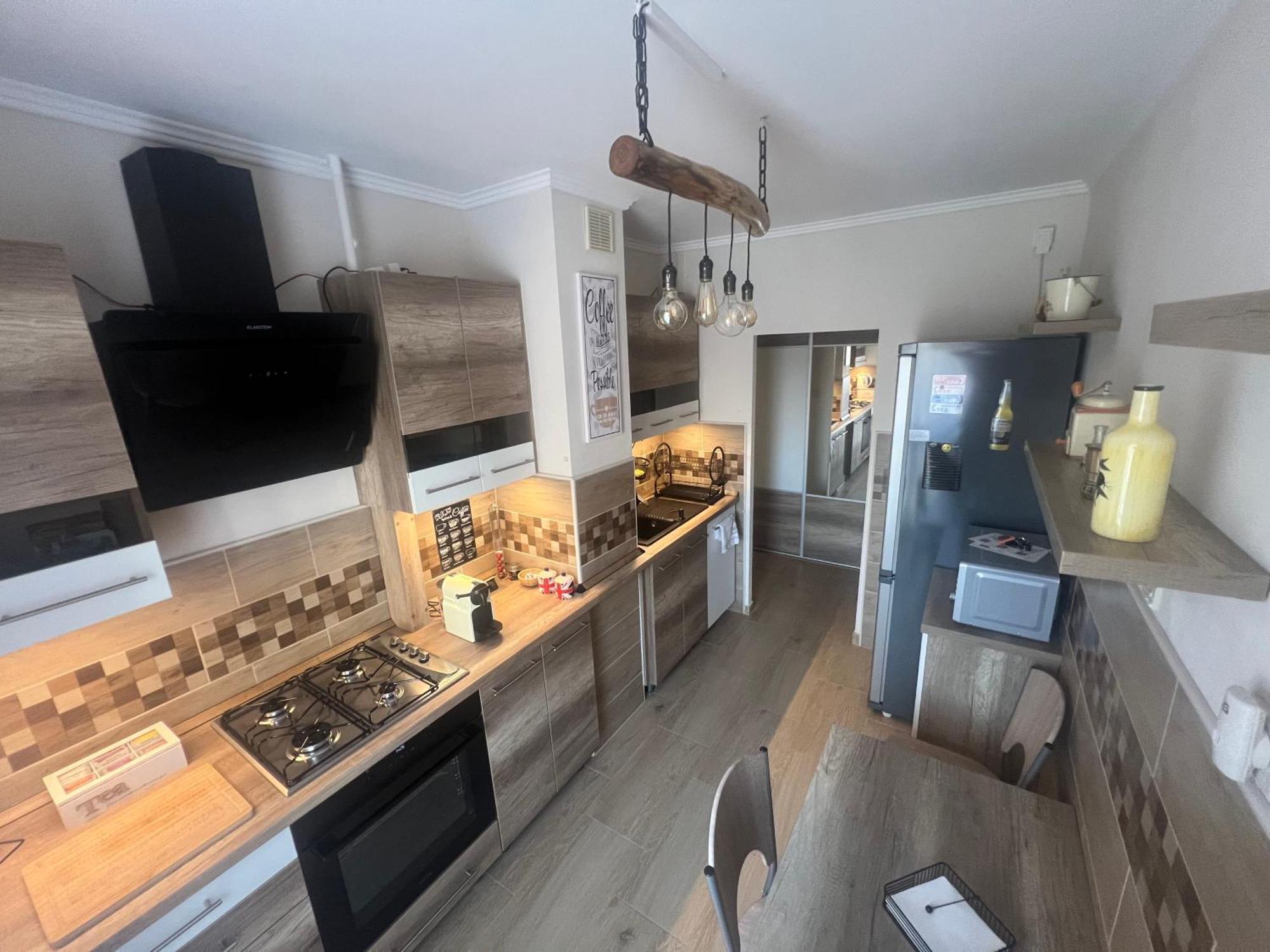 Centrum Apartman คาโปชวาร์ ภายนอก รูปภาพ